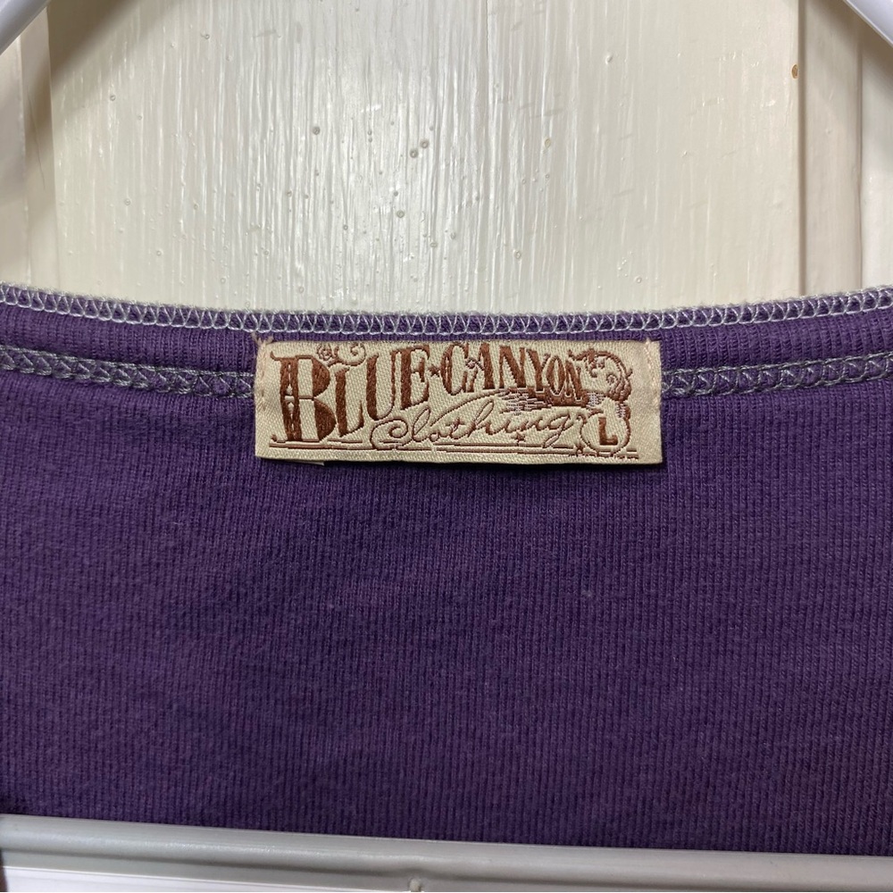 BLUE CANYON | Blue Canyon Clothing Purple Venice Italy Graphic T-shirt - Picture 7 of 11
